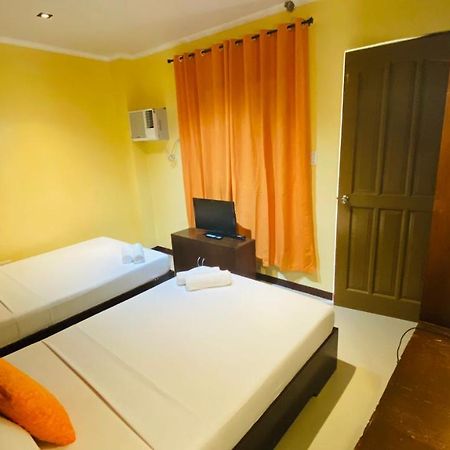 Vicente Aguirre Rooms Boracay Island Exterior foto