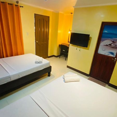 Vicente Aguirre Rooms Boracay Island Exterior foto