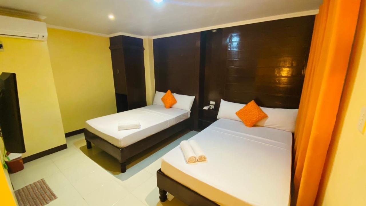 Vicente Aguirre Rooms Boracay Island Exterior foto